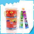 Tubo de pasta de dente líquida, geleia de frutas, doce 