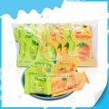 Bolo de frutas secas com casca de tangerina 