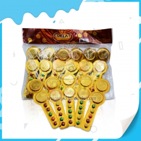 moedas de chocolate com grãos de chocolate