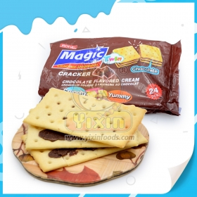 biscoito tipo sanduíche sabor chocolate
