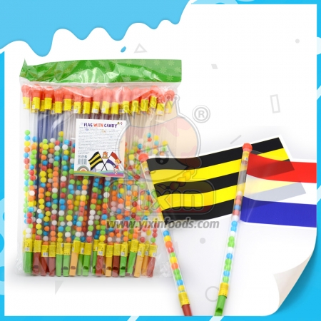 brinquedo de doce de bandeira e apito
