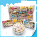 Marshmallow macio de frutas em formato de coração em saco plástico 