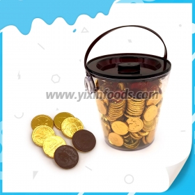 moedas de chocolate em pote