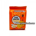 Biscoitos de biscoito tipo soda com sabor de gema de ovo salgada 