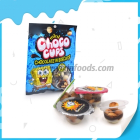 mini xícara de chocolate
