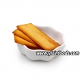 Biscoitos finos e crocantes de queijo 