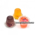 Copo de gelatina sabor fruta em pote 