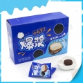 biscoito de bola com recheio de chocolate 