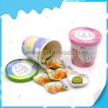 Biscoitos deliciosos de macarons com recheio de geleia 